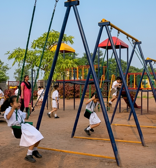 STUDENT PLAY AREA
